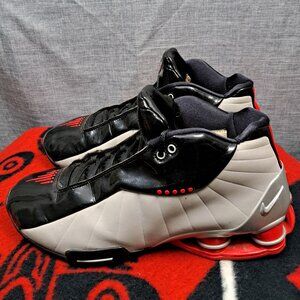 %Size 11 Men Nike Shox Bb4 Black Silver At7843 003 / A 20